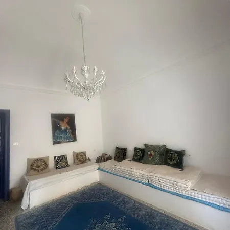 Donna Jona Apartment *