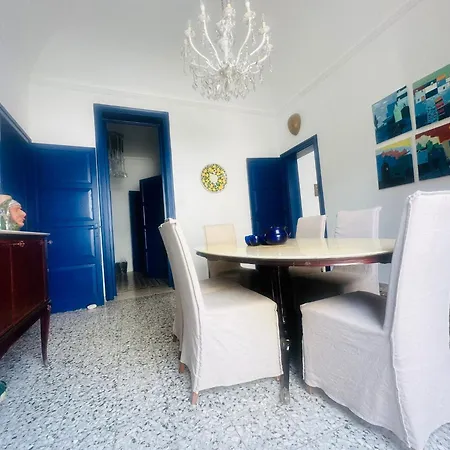 Donna Jona Apartment